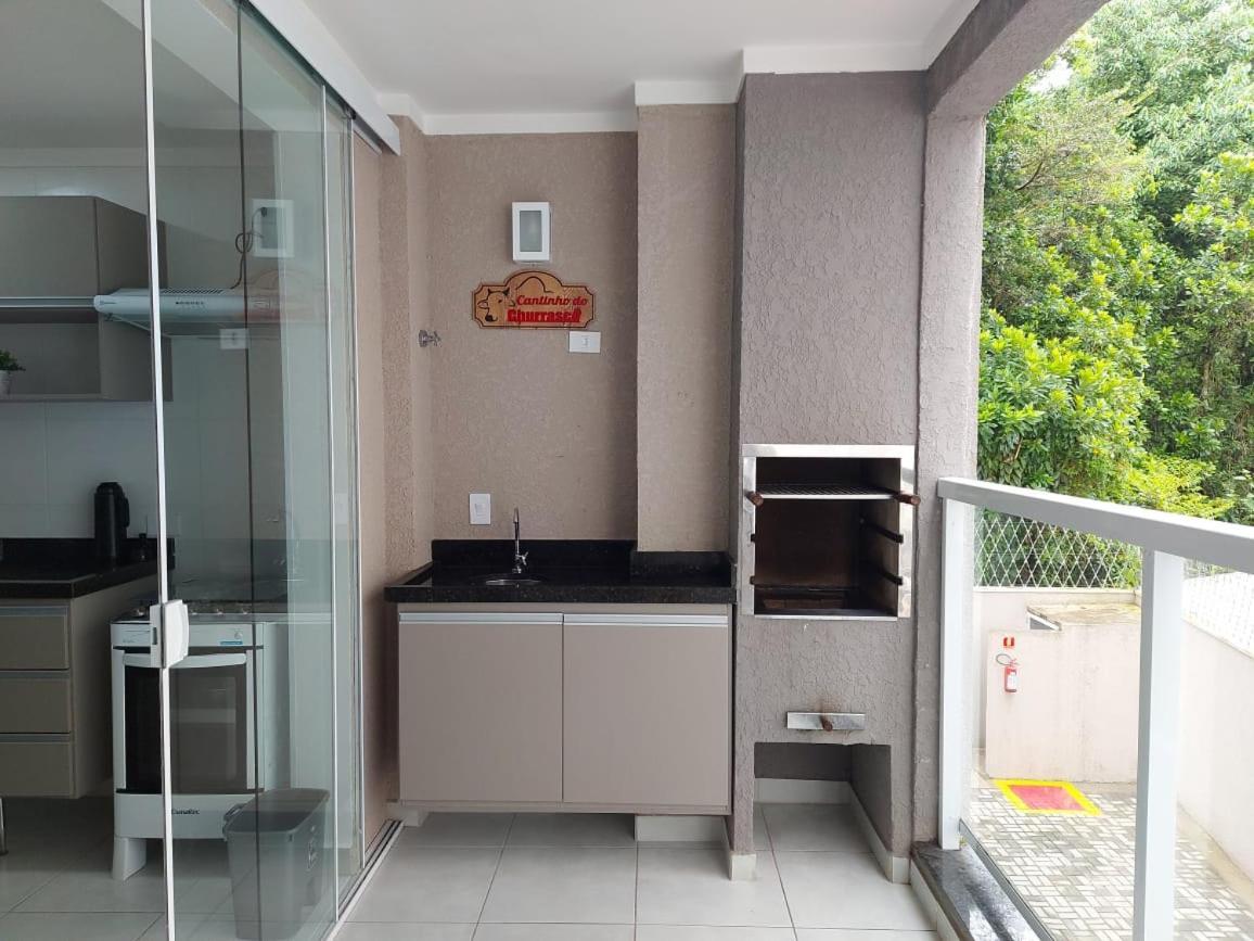 Lindo Apartamento Completo Em 乌巴图巴 外观 照片